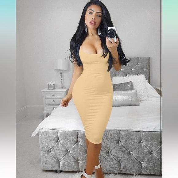 Sexy Bodycon Tank Dress Sleeveless 
8062 - Picture 5 of 6